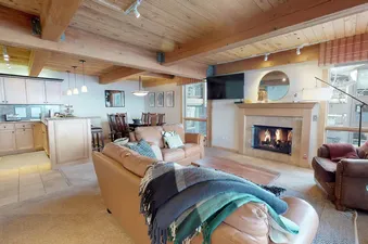 001 Living Room