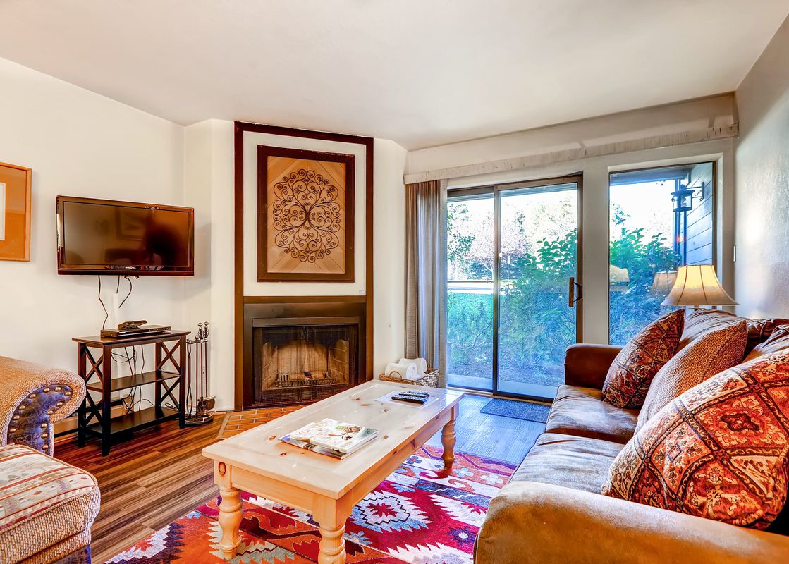 03 Snowcrest 107