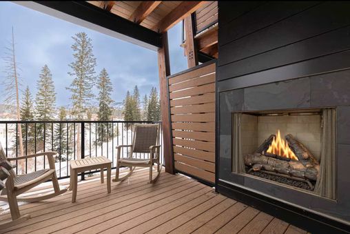 Multiple Fireplaces