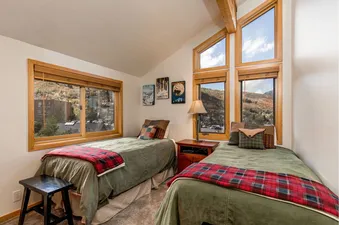 14 Upper Level Bedroom 2