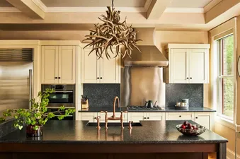 03 Slopeside Residence SW201