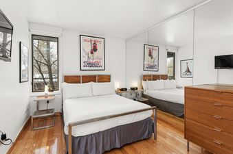 Fifth Avenue Unit 5