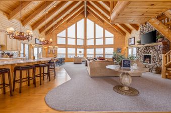 05 Idyllic Riverfront Retreat