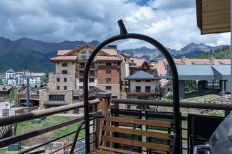 05 Sunshine Outlook Mountain Village Balcony