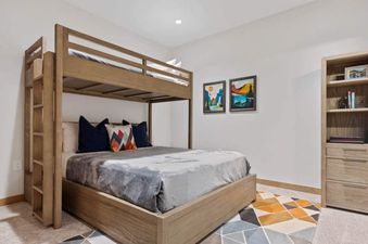 Riverfront Lodge 208