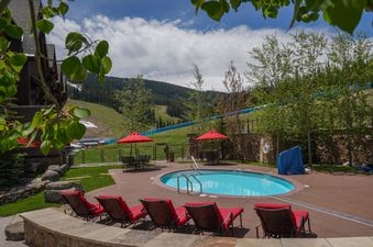 06 Village Center Pool