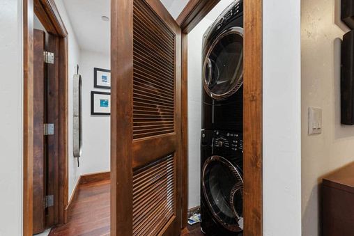 In-residence Washer and Dryer