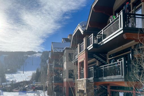 Ski-In/Ski-Out at the Base of the EagleBahn Gondola