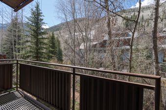 River Club 205