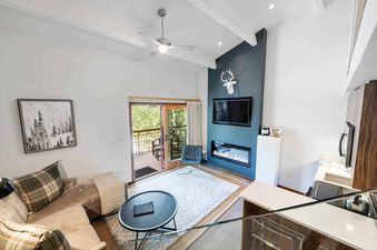 Lodge at Lionshead 320