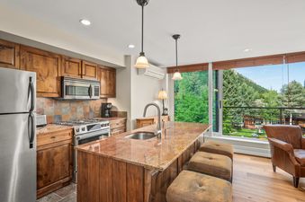 Durant Condominiums Unit A101