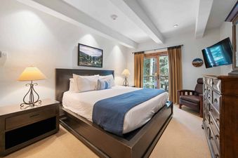 Lodge at Lionshead 220A