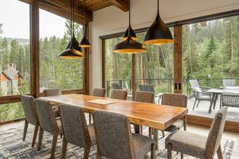 07 Dining Area