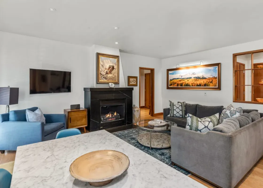 01 Cascades Residence A4