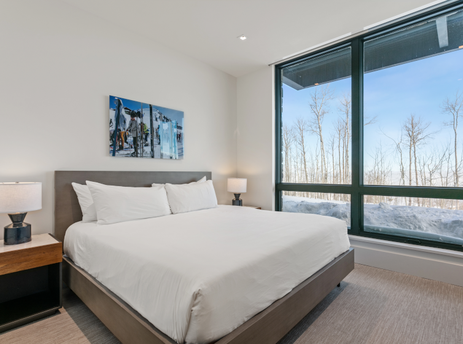 105A Argent Hotel Room