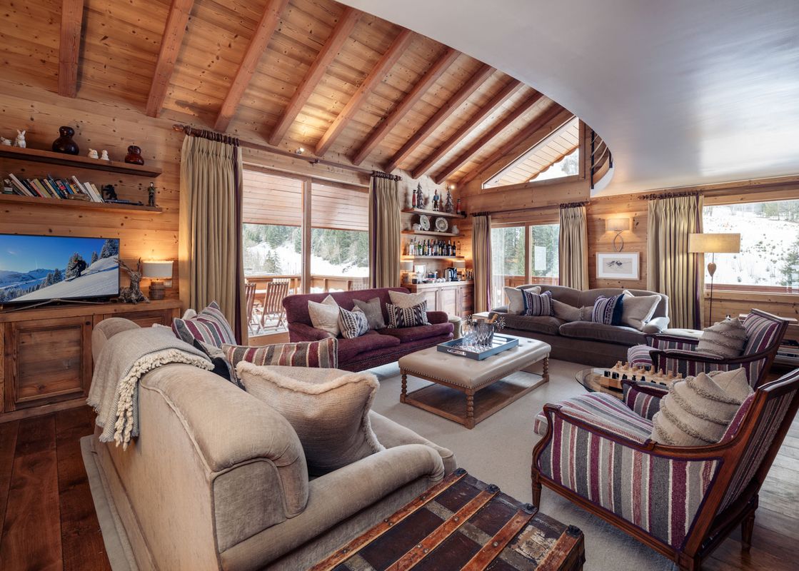 Living Area - New 4