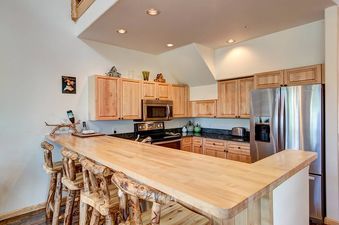 Corral 302W