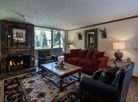 Vails Mountain Haus Two Bedroom Mountainside