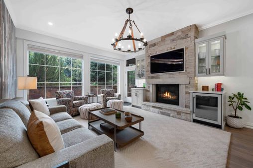 Multiple Fireplaces