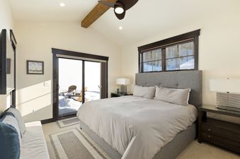 12 The Alders Master Bedroom