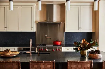 03 Slopeside Residence C302
