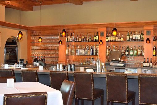 Grouse Mountain Grill Bar