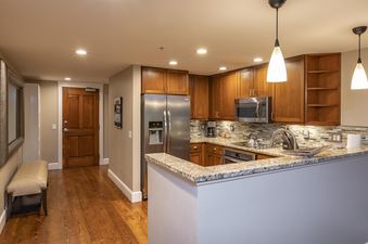 River Club 306