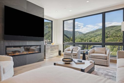 Fireplace in Living room