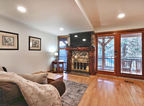 Woodside 11