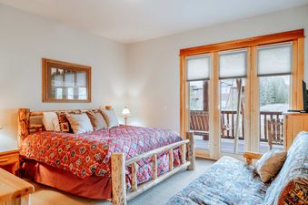 08 Lone Moose Meadows 305C