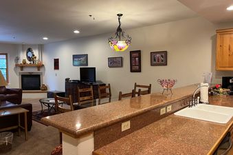Bear Creek Lodge 108A