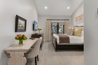 Lodges at Deer Valley Hotel Room