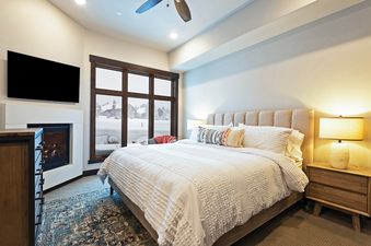 03 Blackstone 1F