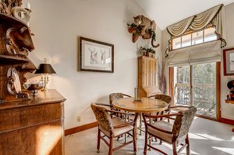 Living Room 10