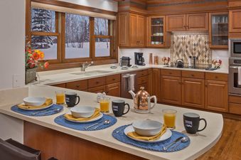 ELK5-05-Kitchen