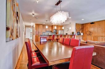 109 dining