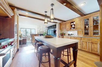 landmark207kitchenandlivingarea 918787