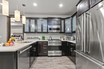 13 Blackstone 301