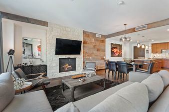 04 Living Room