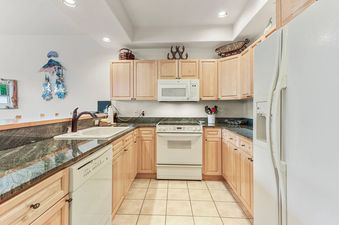 Corral 205E
