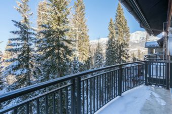 Bear Creek Lodge 403
