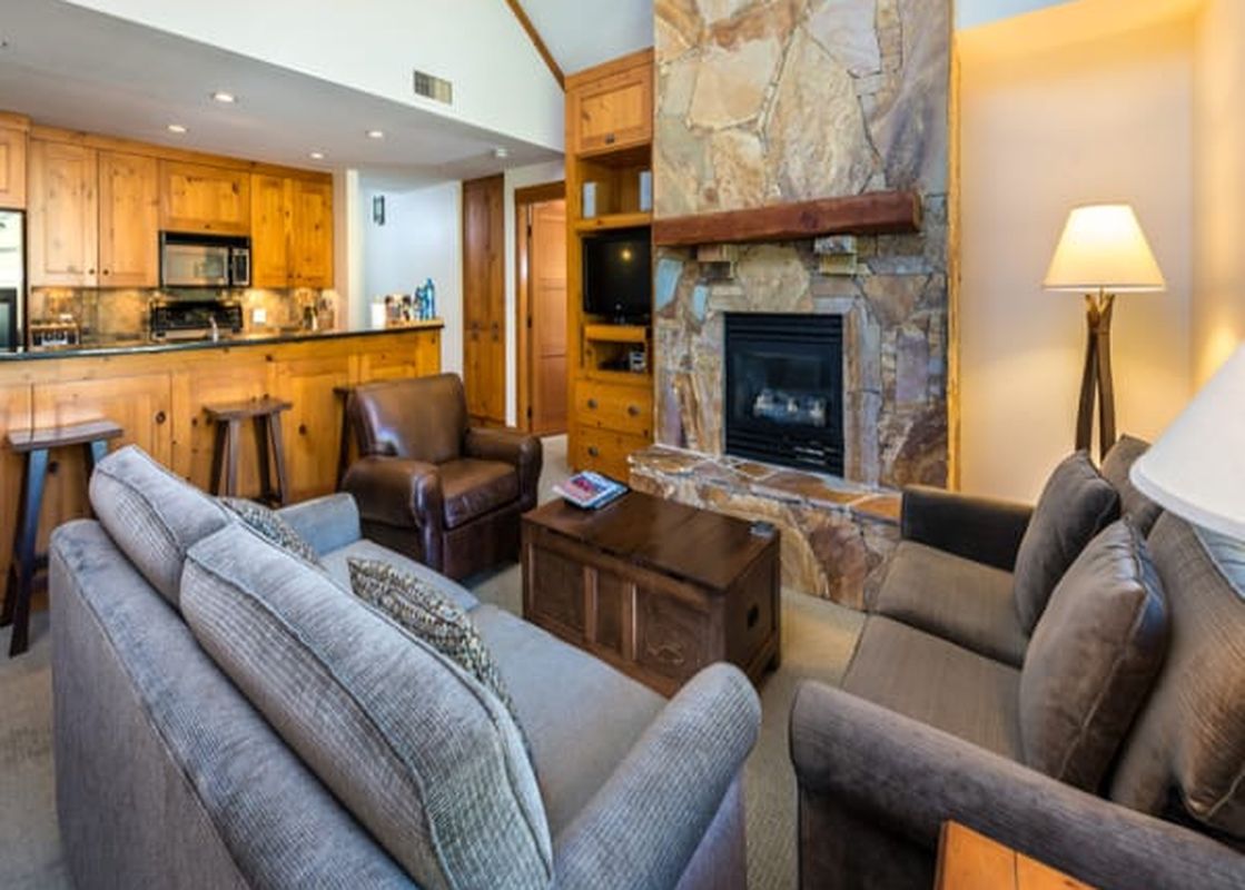First Tracks Lodge Living Room
