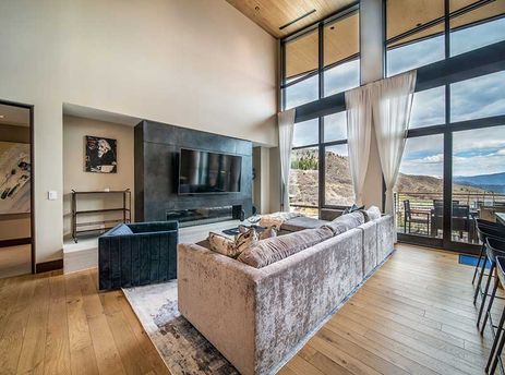 One Snowmass East 703