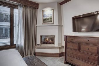 Arrabelle Superior Hotel Room with King Bed