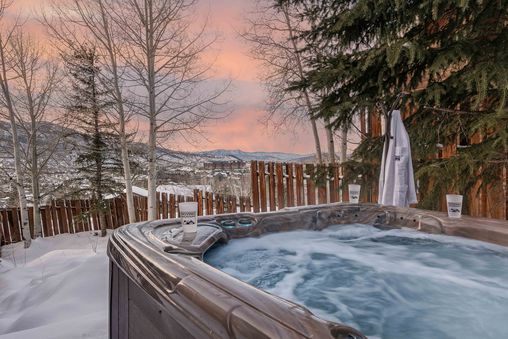 Private Hot Tub