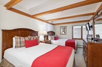 Lodge at Lionshead 407