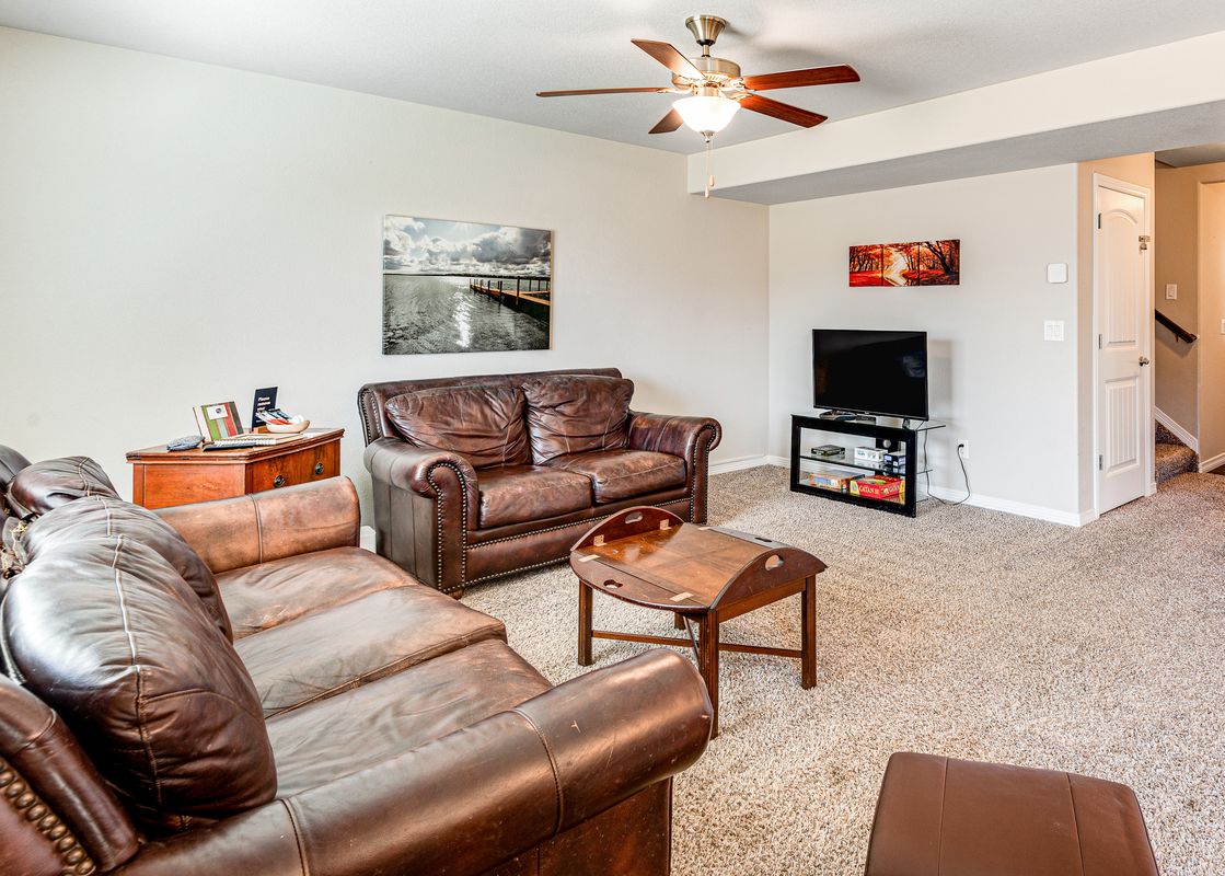 01 Living Room