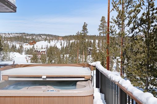 Private Hot Tub