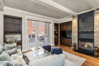 02 Slopeside Residence C101