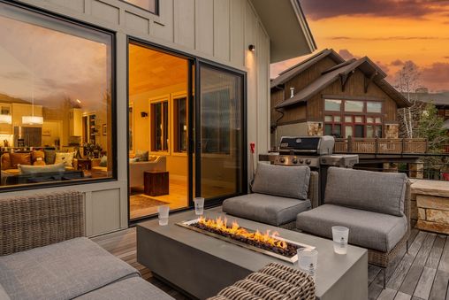Outdoor Fire Pit
